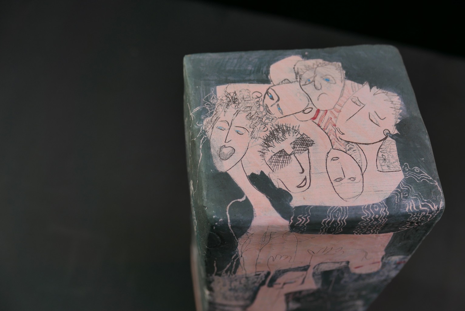 ENTRE GRAVURE ET DESSIN
